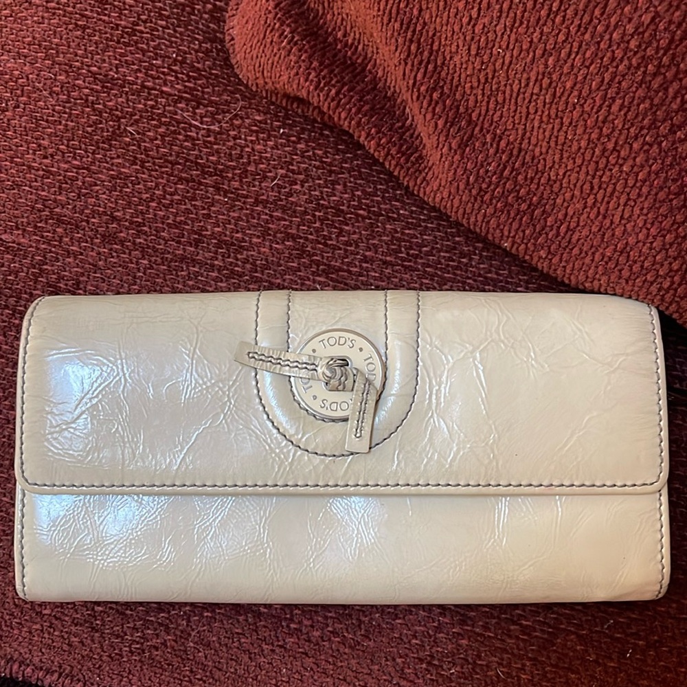 Tod's Cream Leather Wallet